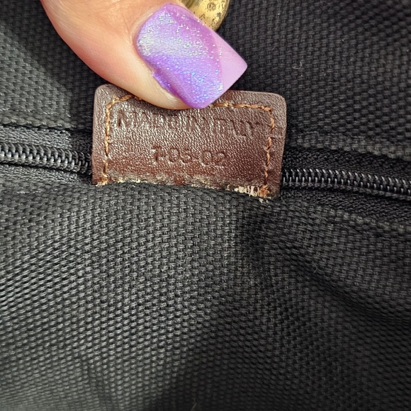 🤎🖤GUC BURBERRY Harmarket Check Hand Bag 🖤🤎 - Picture 8 of 9